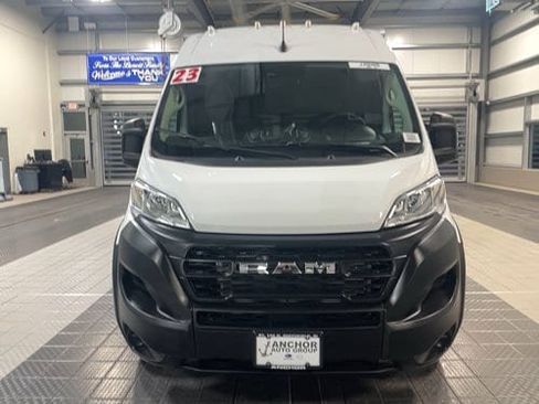 Used 2023 RAM ProMaster 2500 FWD image 3