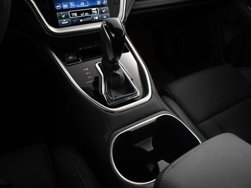 Used 2025 Subaru Legacy Limited image 22