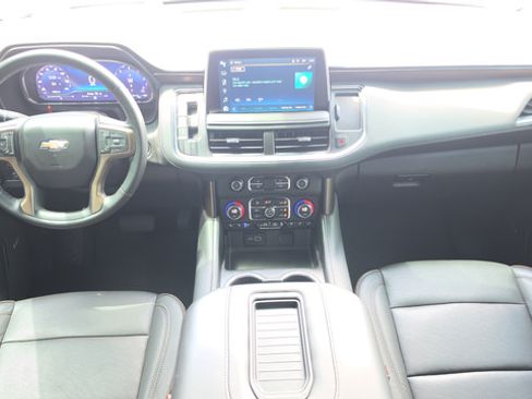Used 2024 Chevrolet Tahoe High Country AWD/4WD image 7