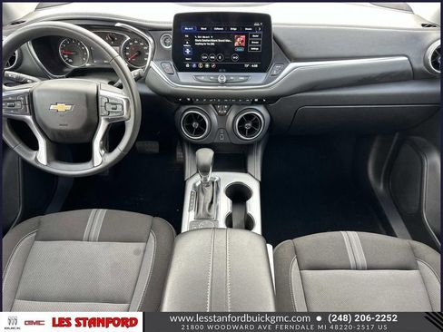 Used 2025 Chevrolet Blazer LT w/ Driver Confidence Package FWD image 14