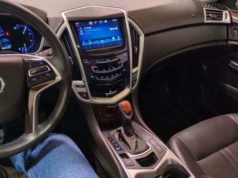 Used 2015 Cadillac SRX Luxury image 21