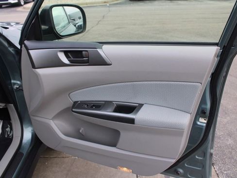 Used 2012 Subaru Forester 2.5X w/ Alloy Wheel Pkg image 21