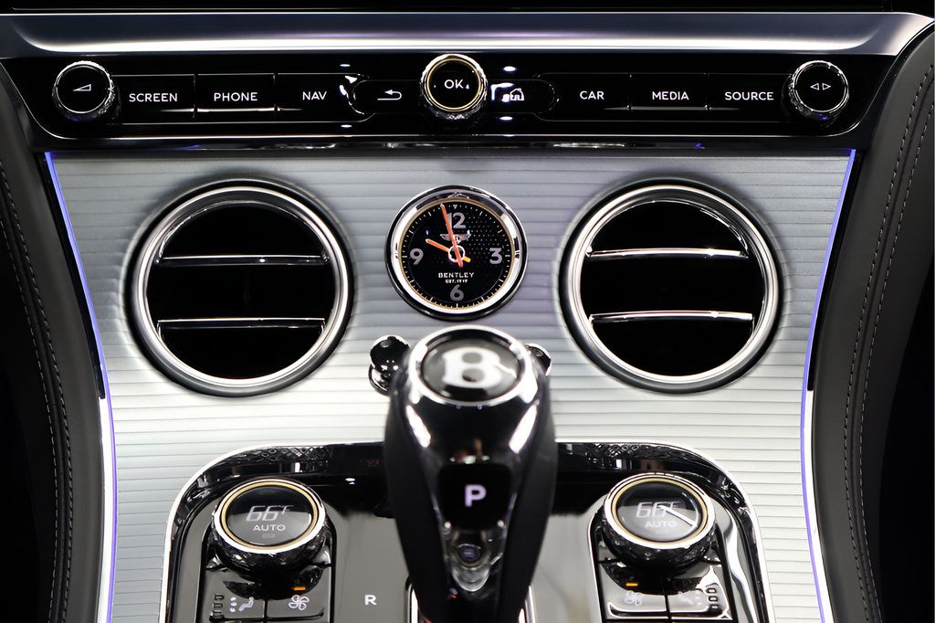 Used 2022 Bentley Continental GT AWD/4WD image 22