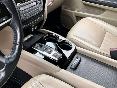 Certified 2019 Honda Pilot Elite image 17