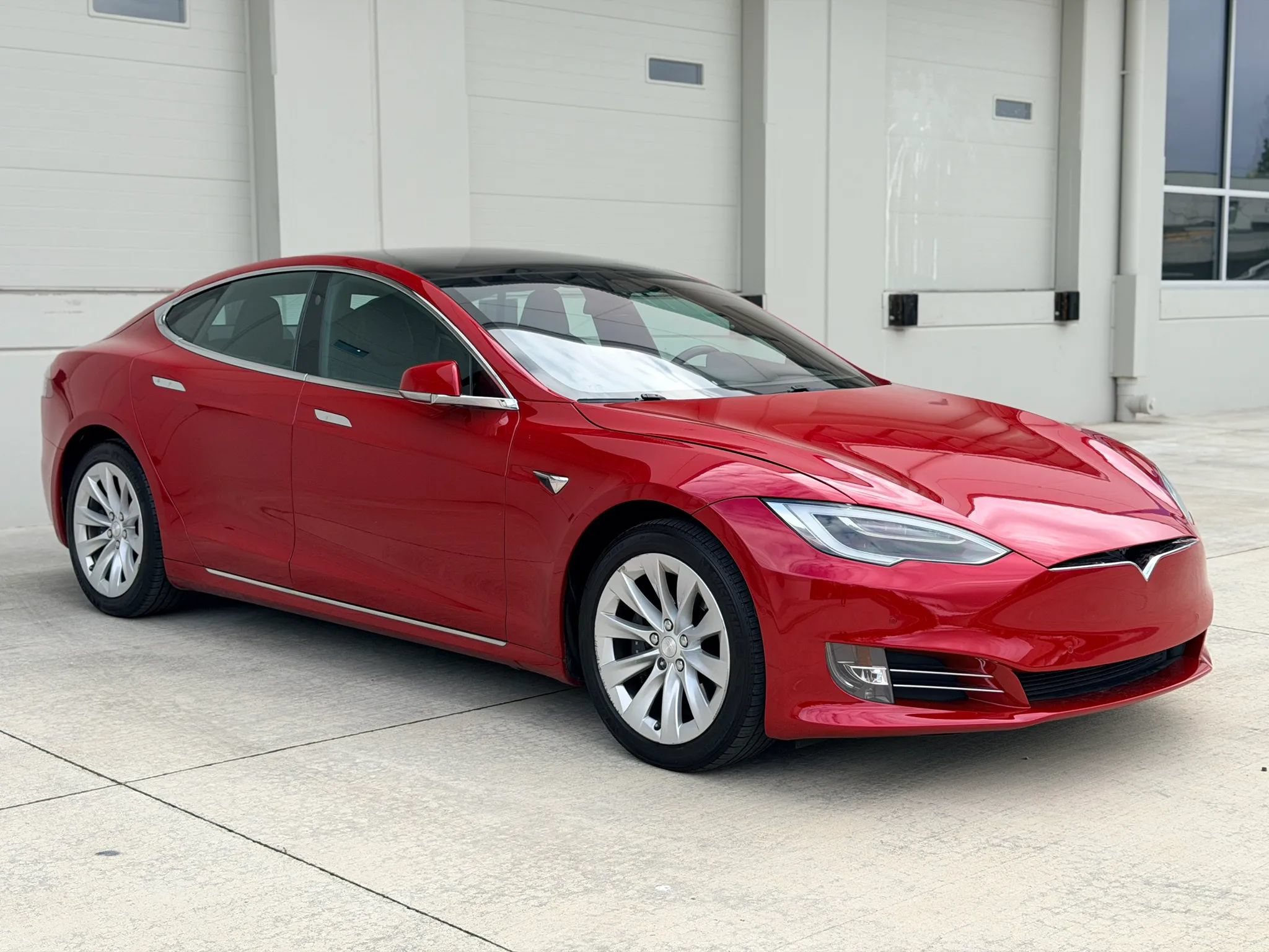 Used 2018 Tesla Model S 75D AWD/4WD image 7