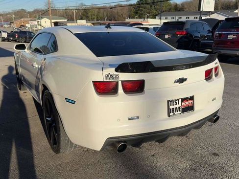 Used 2013 Chevrolet Camaro SS image 11
