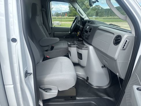 New 2025 Ford E-350 and Econoline 350 Super Duty w/ Power Equipment Group image 12