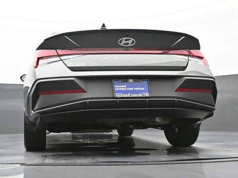 Certified 2025 Hyundai Elantra Sport image 47