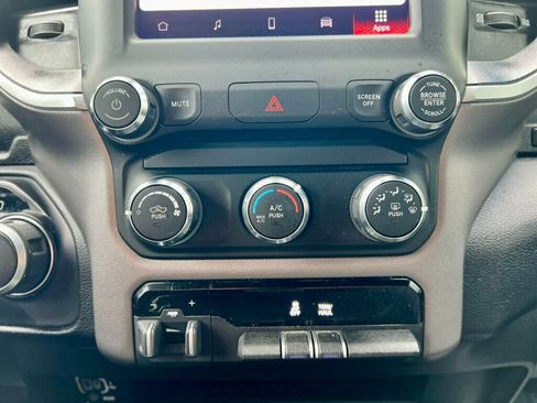 Used 2024 RAM 2500 Big Horn w/ Bed Utility Group image 28