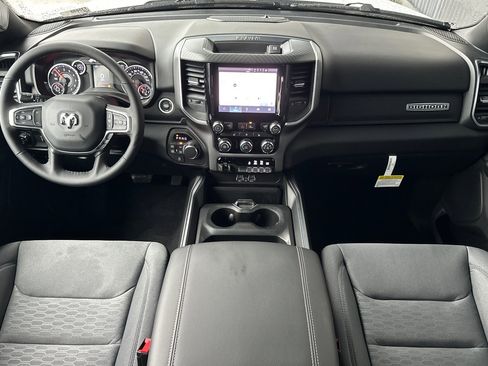 New 2026 RAM 1500 4x4 Crew Cab image 12