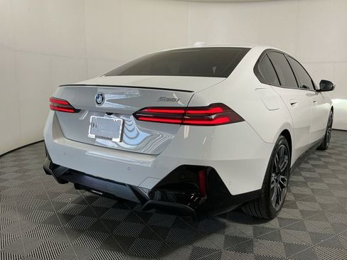 Certified 2025 BMW 530i w/ M Sport Package RWD image 5