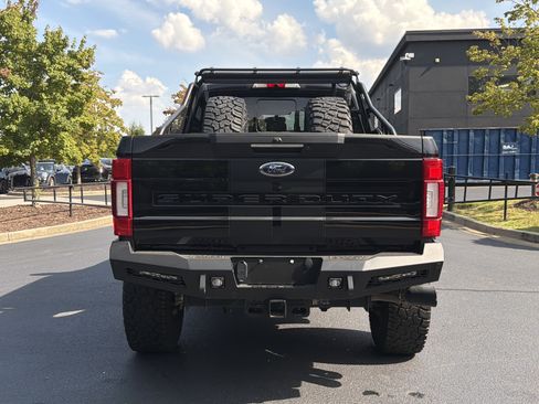 Used 2021 Ford F250 Lariat w/ Lariat Ultimate Package AWD/4WD image 38