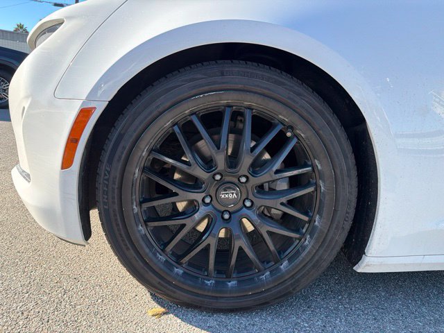 Used 2020 Chevrolet Camaro LT w/ RS Package RWD image 20