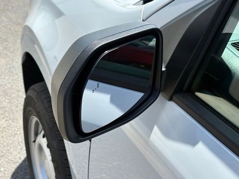 New 2026 Ford Maverick XL AWD/4WD image 15