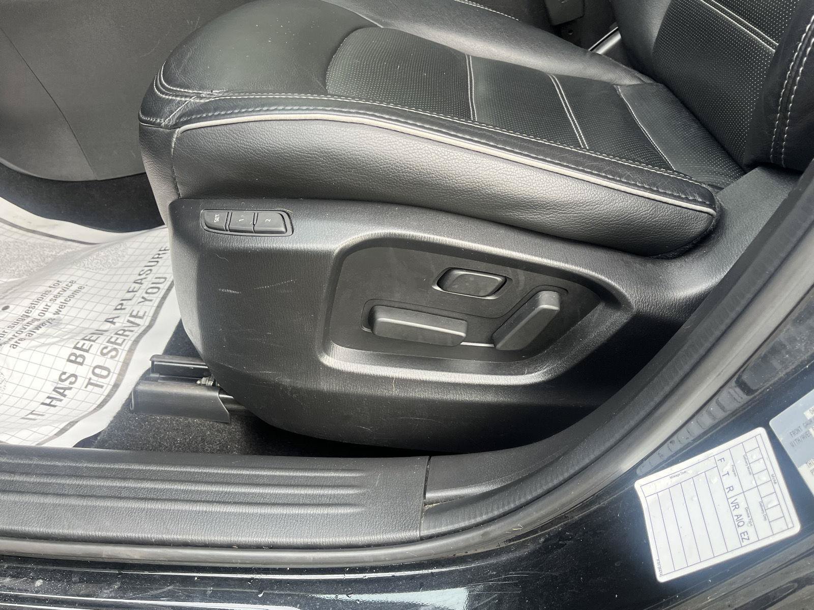 Used 2025 MAZDA CX-5 AWD 2.5 S w/ Preferred Package image 20
