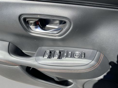 Used 2023 Honda HR-V Sport image 12