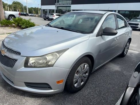 Used 2012 Chevrolet Cruze LS w/ Connectivity Package FWD image 1