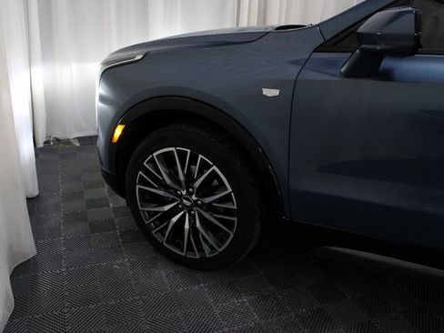 Used 2024 Cadillac XT4 Sport image 9