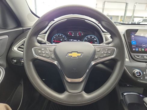 Used 2024 Chevrolet Malibu LT FWD image 10