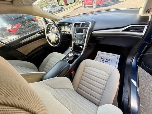 Used 2018 Ford Fusion S FWD image 10