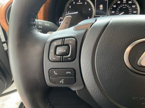 Used 2025 Lexus IS 350 F Sport RWD image 11