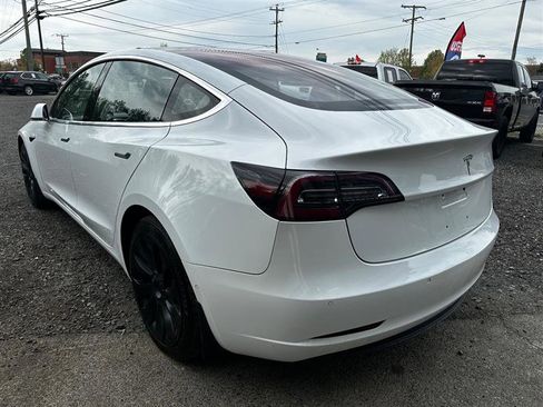 Used 2018 Tesla Model 3 Long Range image 9