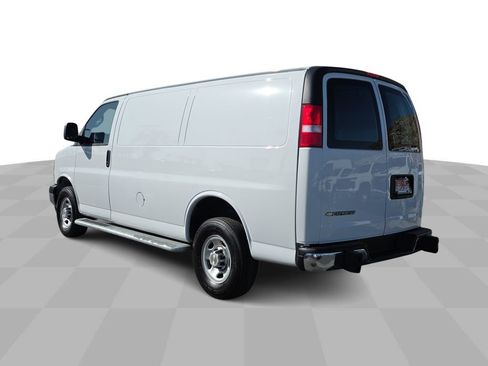 Used 2024 Chevrolet Express 2500 w/ Driver Convenience Package RWD image 6