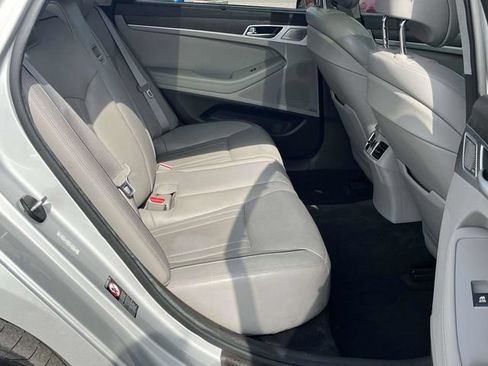 Used 2018 Genesis G80 5.0 Ultimate RWD image 24