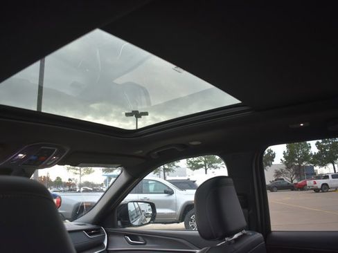 New 2025 Jeep Grand Cherokee Limited w/ Trailer Tow Package image 18