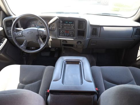 Used 2007 Chevrolet Silverado 3500 LT w/ Heavy-Duty Power Package AWD/4WD image 20