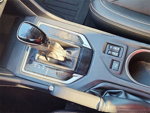 Used 2019 Subaru Crosstrek 2.0i Limited w/ Moonroof Package w/Navigation image 16