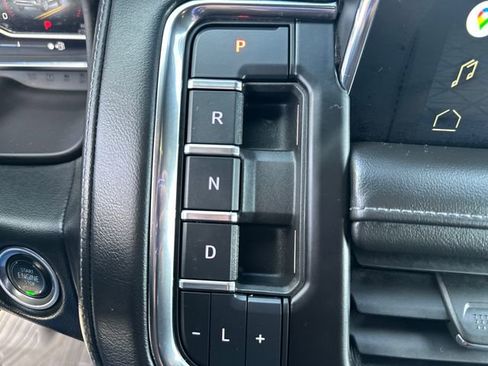 Certified 2022 GMC Yukon SLE image 36