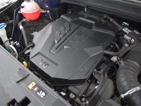 Certified 2023 Kia Carnival LX image 32