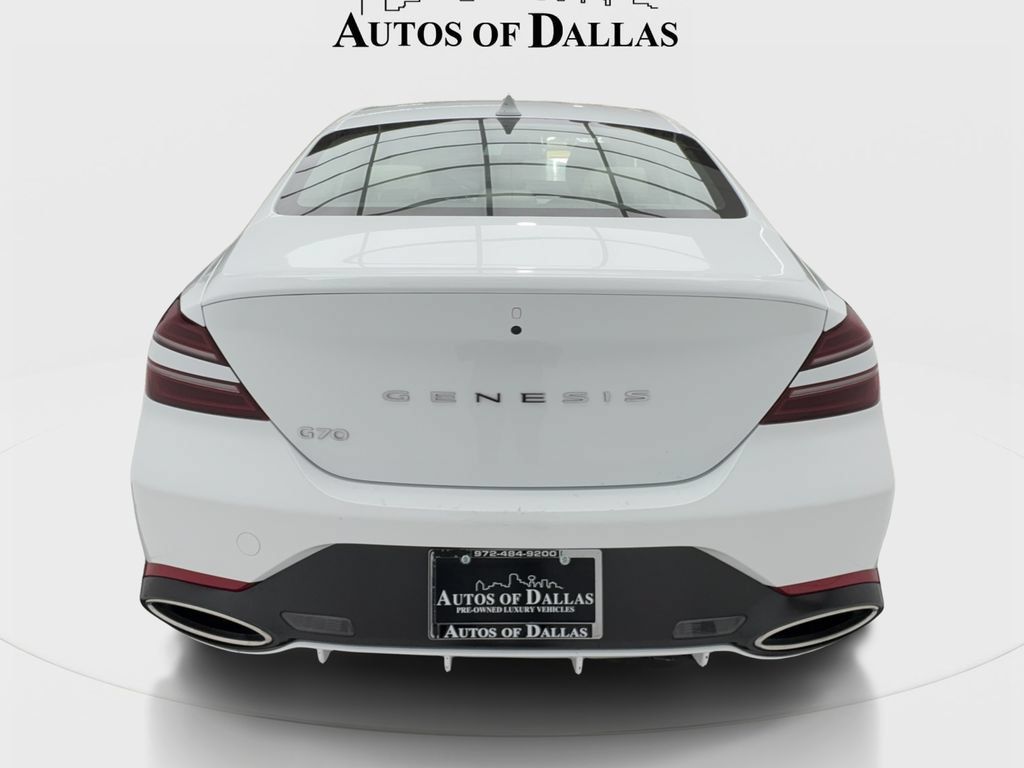 Used 2025 Genesis G70 2.5T RWD image 9