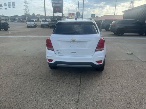 Used 2019 Chevrolet Trax LT w/ LT Convenience Package AWD/4WD image 7
