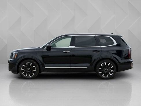 Used 2024 Kia Telluride SX w/ Towing Package FWD image 8