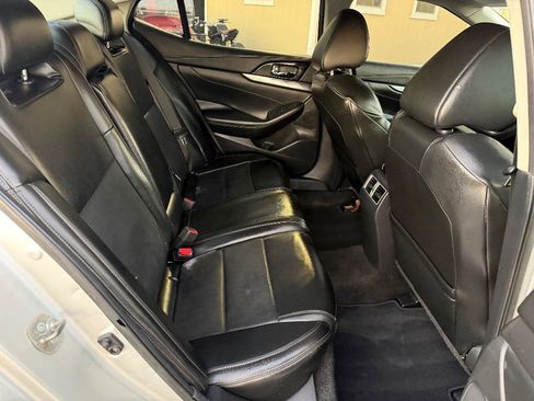 Used 2019 Nissan Maxima 3.5 SV w/ Floor Mat Group image 14