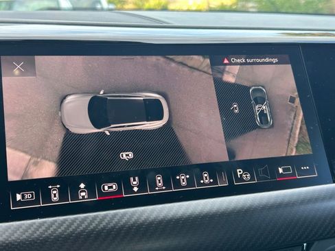 Used 2023 Audi RS e-tron GT w/ Ceramic Brake Package image 34