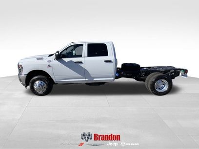 New 2026 RAM 3500 Tradesman w/ Chrome Appearance Group