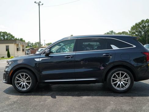 Used 2023 Kia Sorento EX w/ Panoramic Sunroof Package AWD/4WD image 25