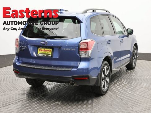 Used 2018 Subaru Forester 2.5i Limited AWD/4WD image 4