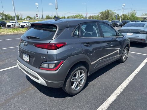 Used 2022 Hyundai Kona SE AWD/4WD image 4