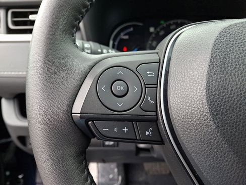 Certified 2023 Toyota RAV4 XLE Premium image 22