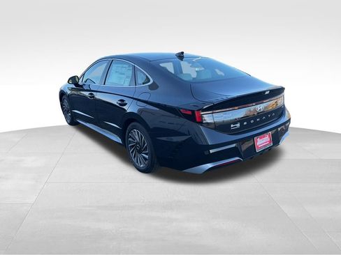 Used 2025 Hyundai Sonata SEL image 3