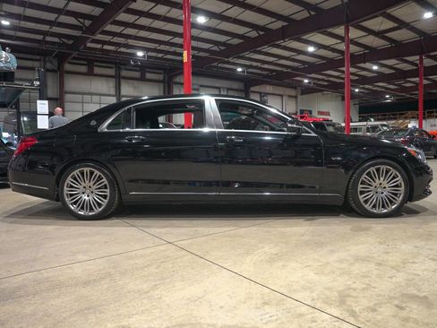Used 2016 Mercedes-Benz Maybach S 600 image 10