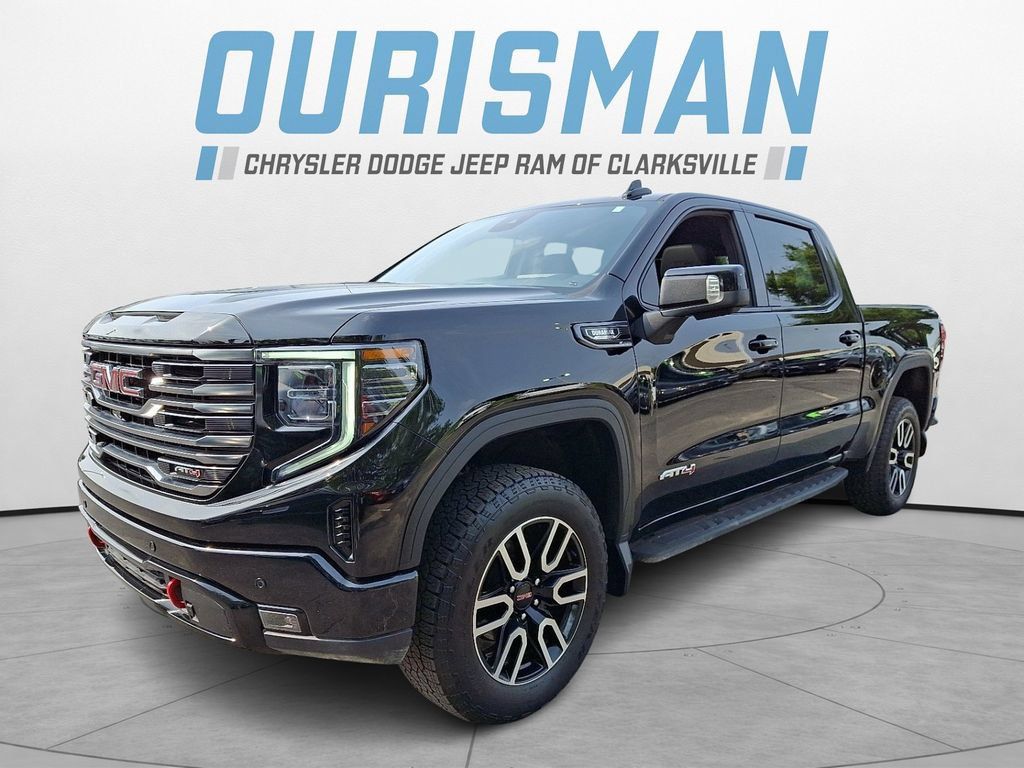 Used 2025 GMC Sierra 1500 AT4 w/ Technology Package AWD/4WD image 3