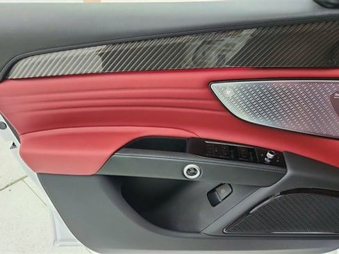 Used 2023 Maserati Grecale Modena image 36