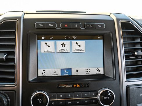 Used 2018 Ford Expedition Platinum image 28