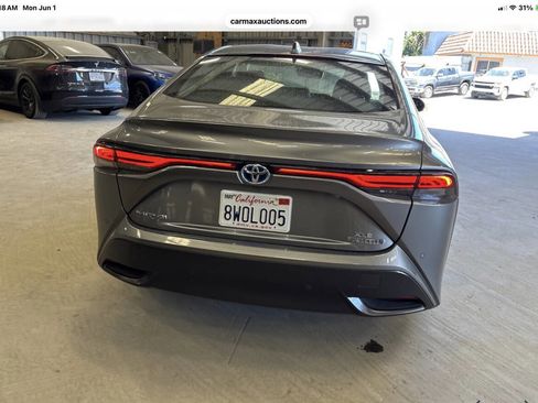 Used 2021 Toyota Mirai w/ Advanced Technology Package RWD image 4