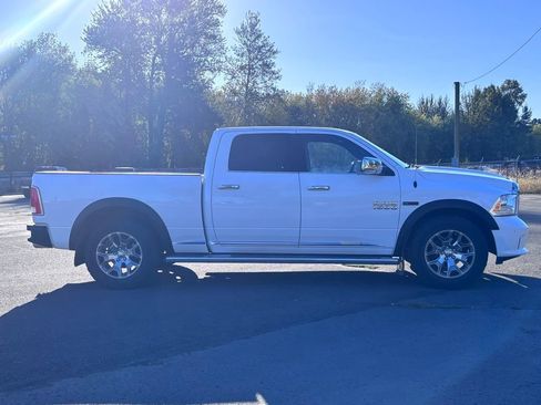 Used 2017 RAM 1500 Limited image 14